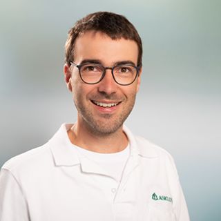 Dr. Justin Hetrodt