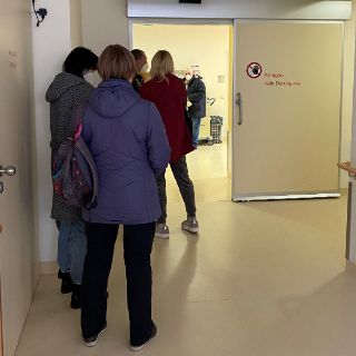  Schutzsuchende aus der Ukraine vor dem TB Screening