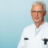 Dr. med. Peter Michels